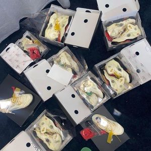 Off White Retro 5 - SAIL TODDLER PRESCHOOL